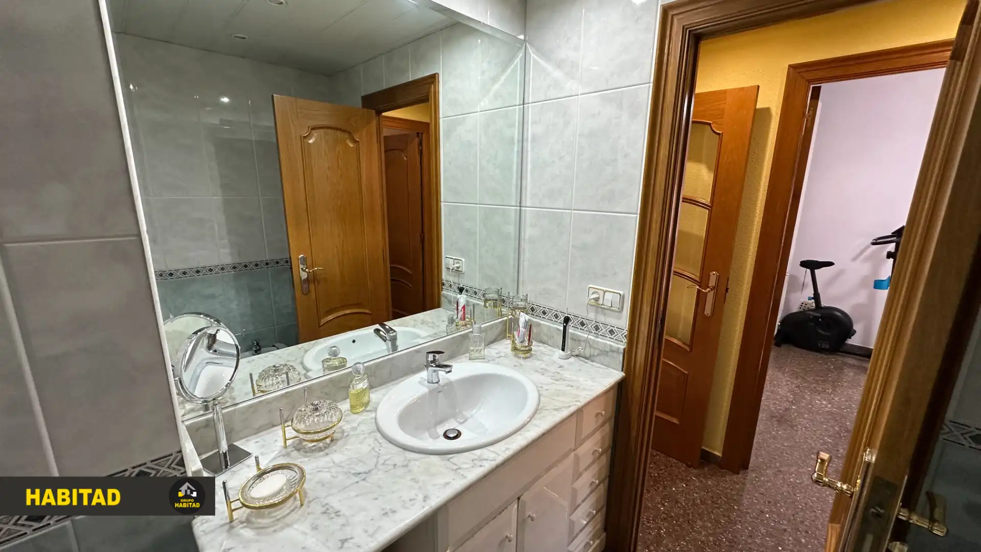 Baño de Piso en venta en Sant Boi de Llobregat con Balcón