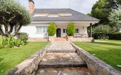 Garden of House or chalet for sale in Villaviciosa de Odón  with Air Conditioner, Heating and Private garden