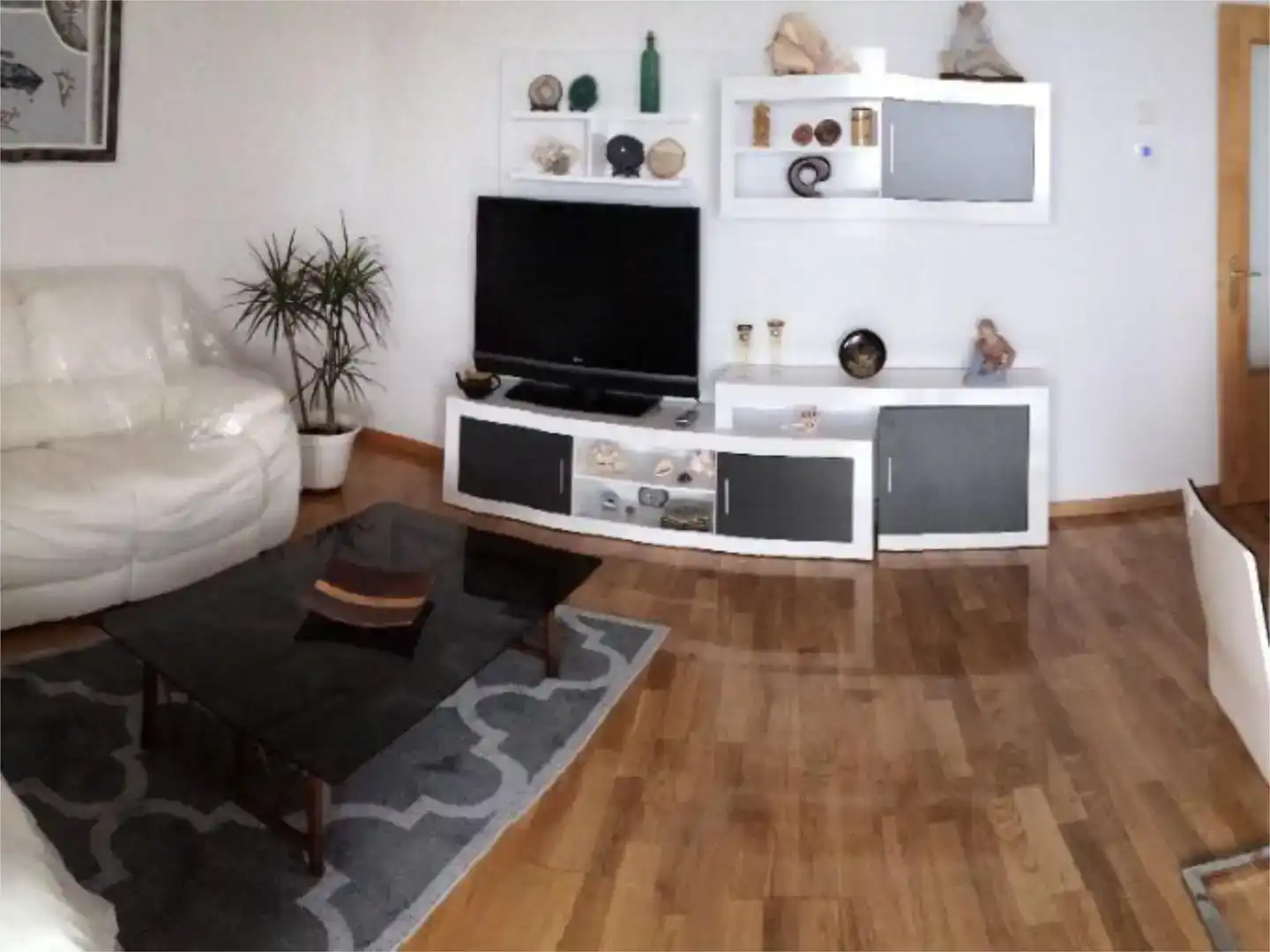 Wohnzimmer von Wohnung zur Miete in  Zaragoza Capital mit Klimaanlage
