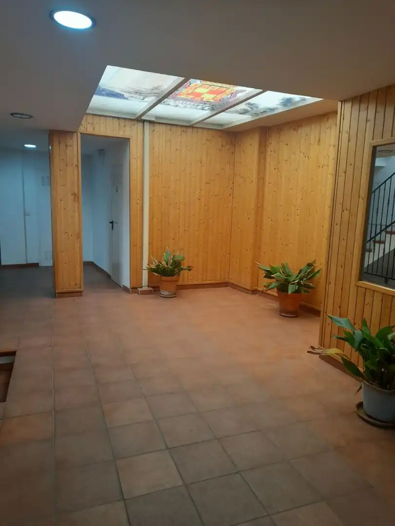 Flat with terrace to rent in Ctra. Circunvalación - La Magdalena, imagen 6