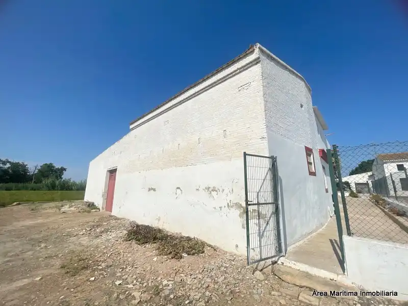 Vista exterior de Casa o xalet de lloguer en Valencia amb Terrassa, Traster i Moblat