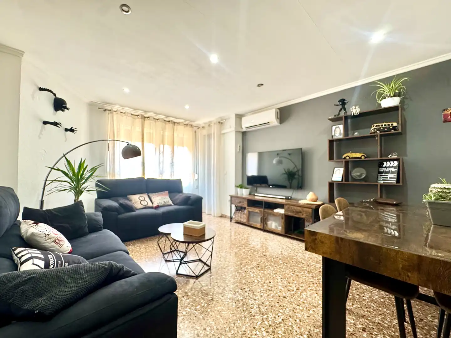 Sala d'estar de Pis en venda en Sueca amb Aire condicionat i Balcó