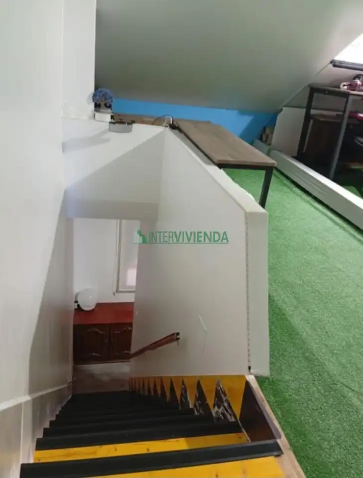 Casa adosada en venda en Vigo  amb Terrassa, Traster i Balcó
