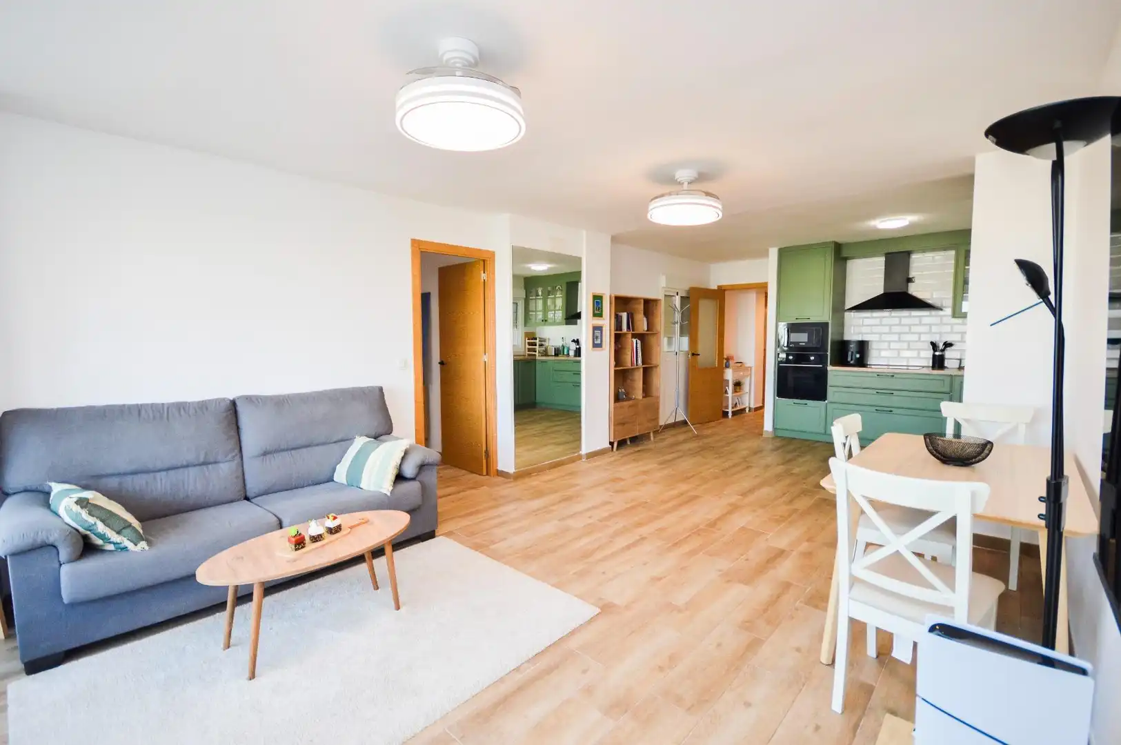 Sala de estar de Piso en venta en Almería con Aire acondicionado y Calefacción