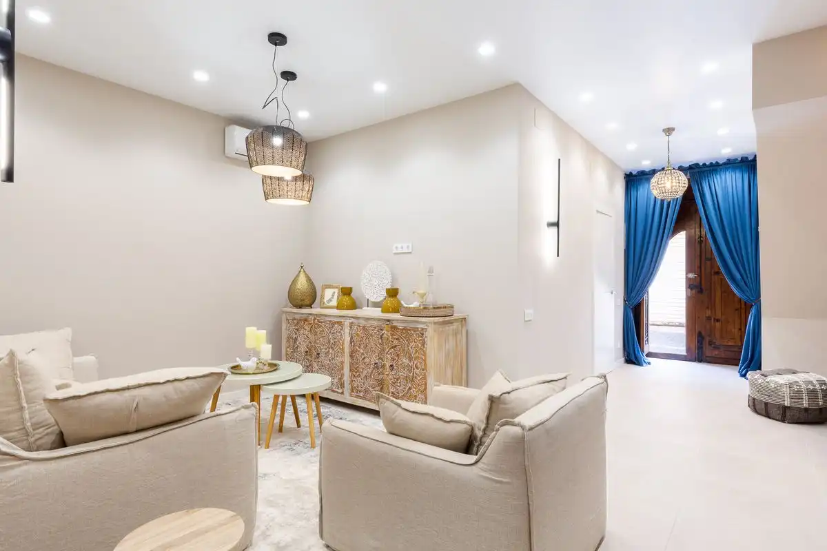 Living room of Ground floor for sale in Torrent  with Air Conditioner, Heating and Terrace