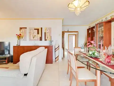 House with terrace for sale in Carrer de Sòcrates, imagen 8