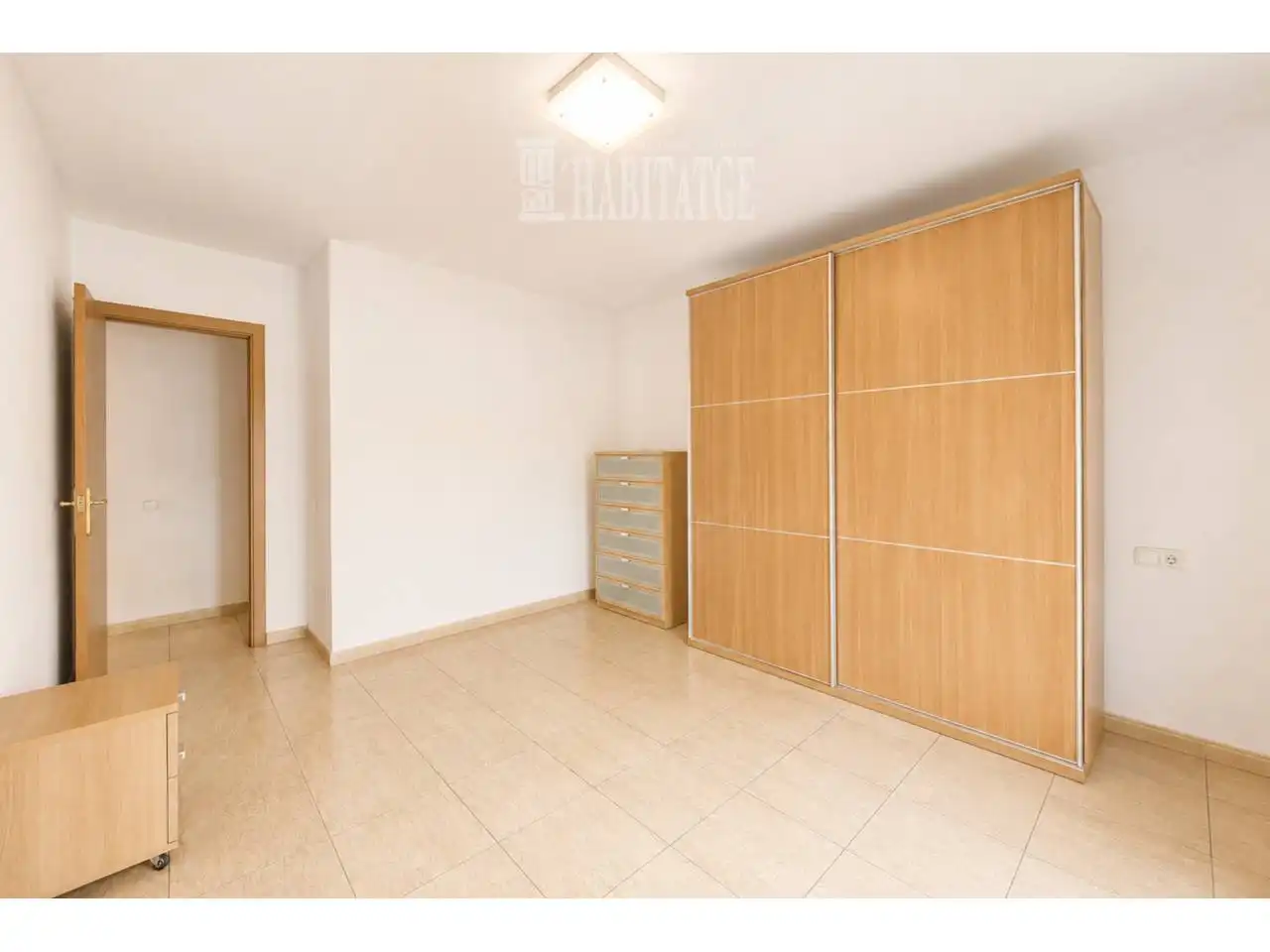 Habitación de Piso en venta en Manlleu con Calefacción, Terraza y Balcón