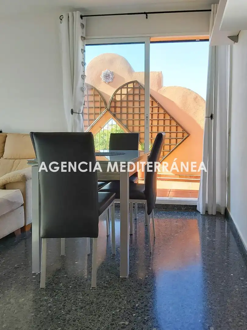 Menjador de Àtic de lloguer en Burjassot amb Aire condicionat, Calefacció i Terrassa