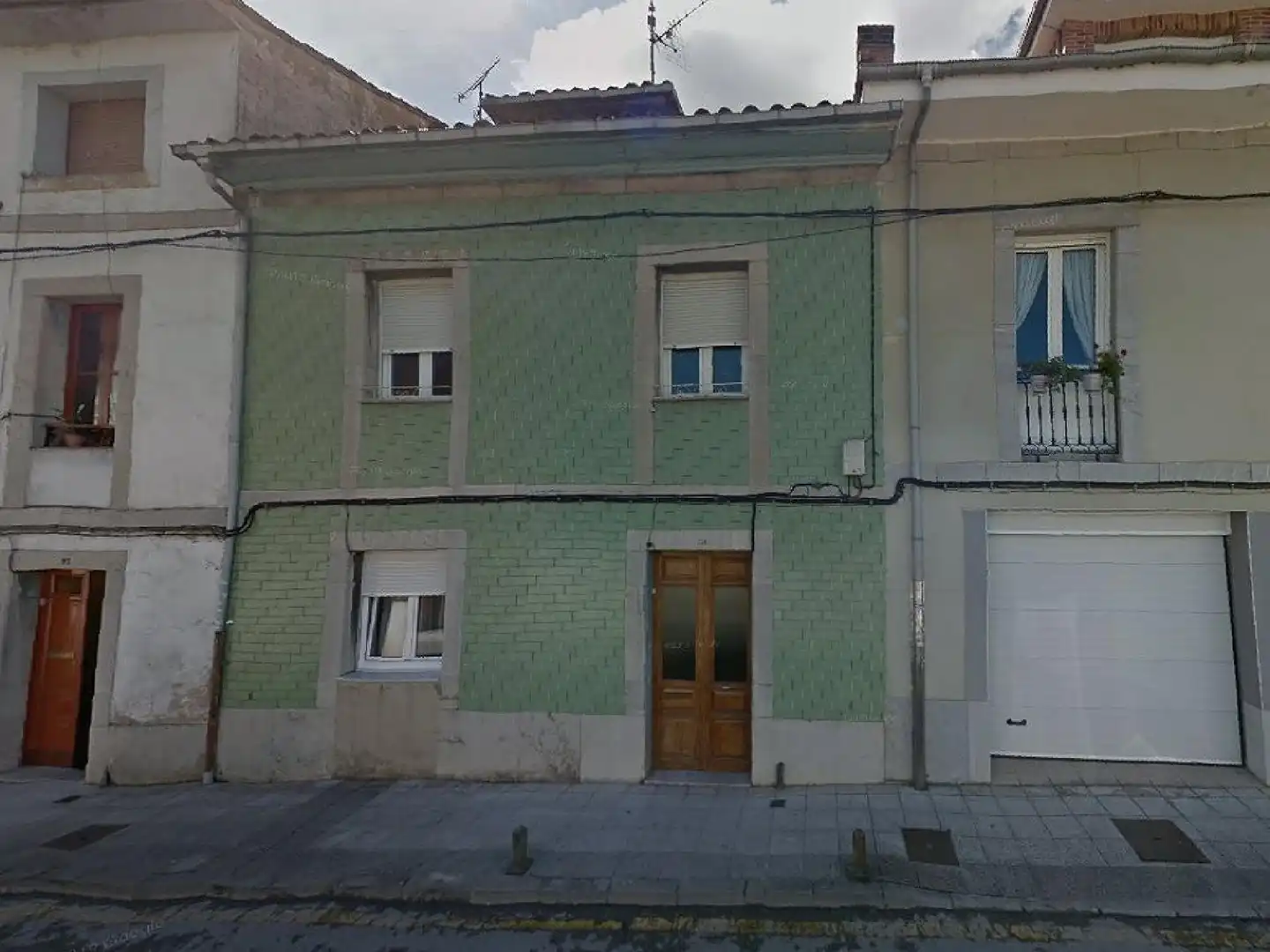 Vista exterior de Piso en venta en Grado
