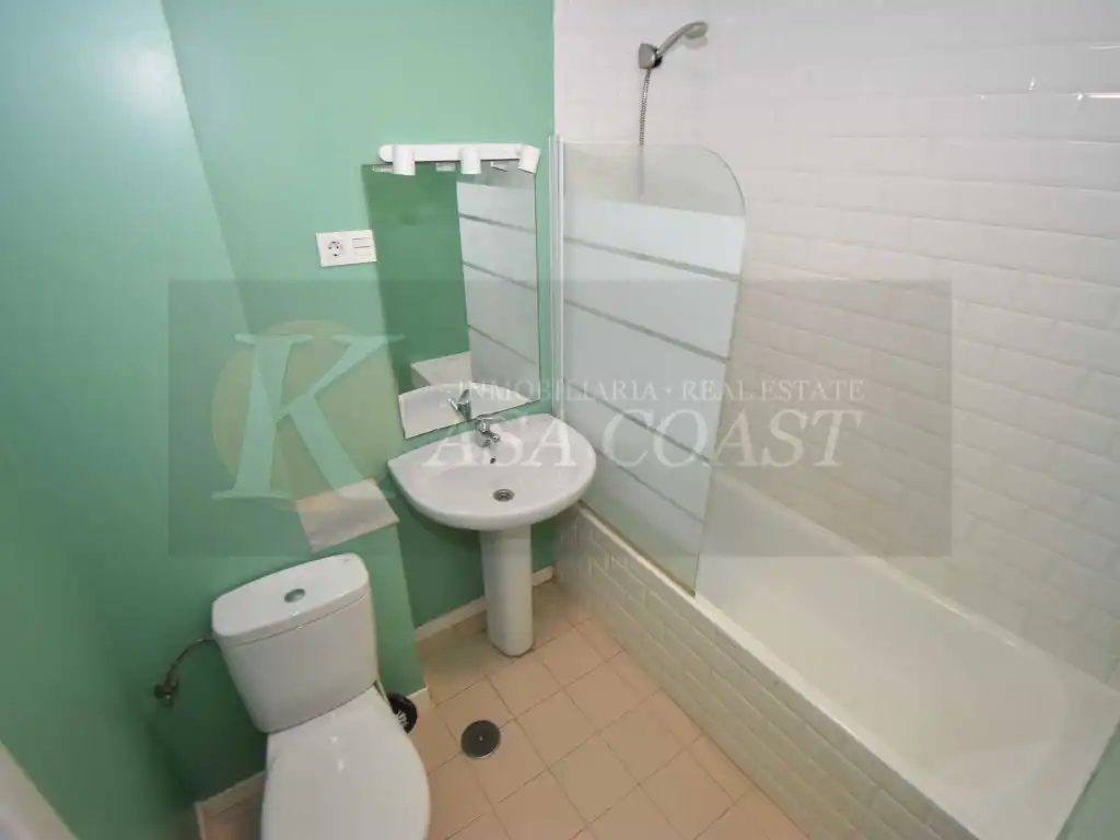 Flat with terrace for sale in Puerto Deportivo, imagen 20