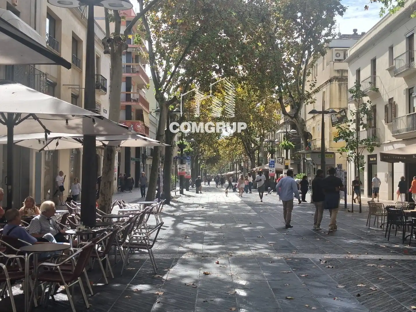 Business premises for transfer in Centre Vila, imagen 4