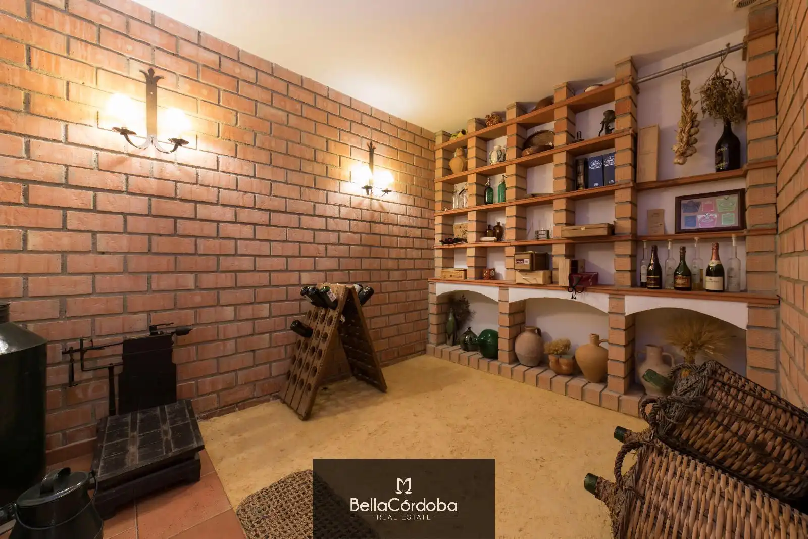 Houses for sale in Córdoba  with Air Conditioner, Heating and Terrace