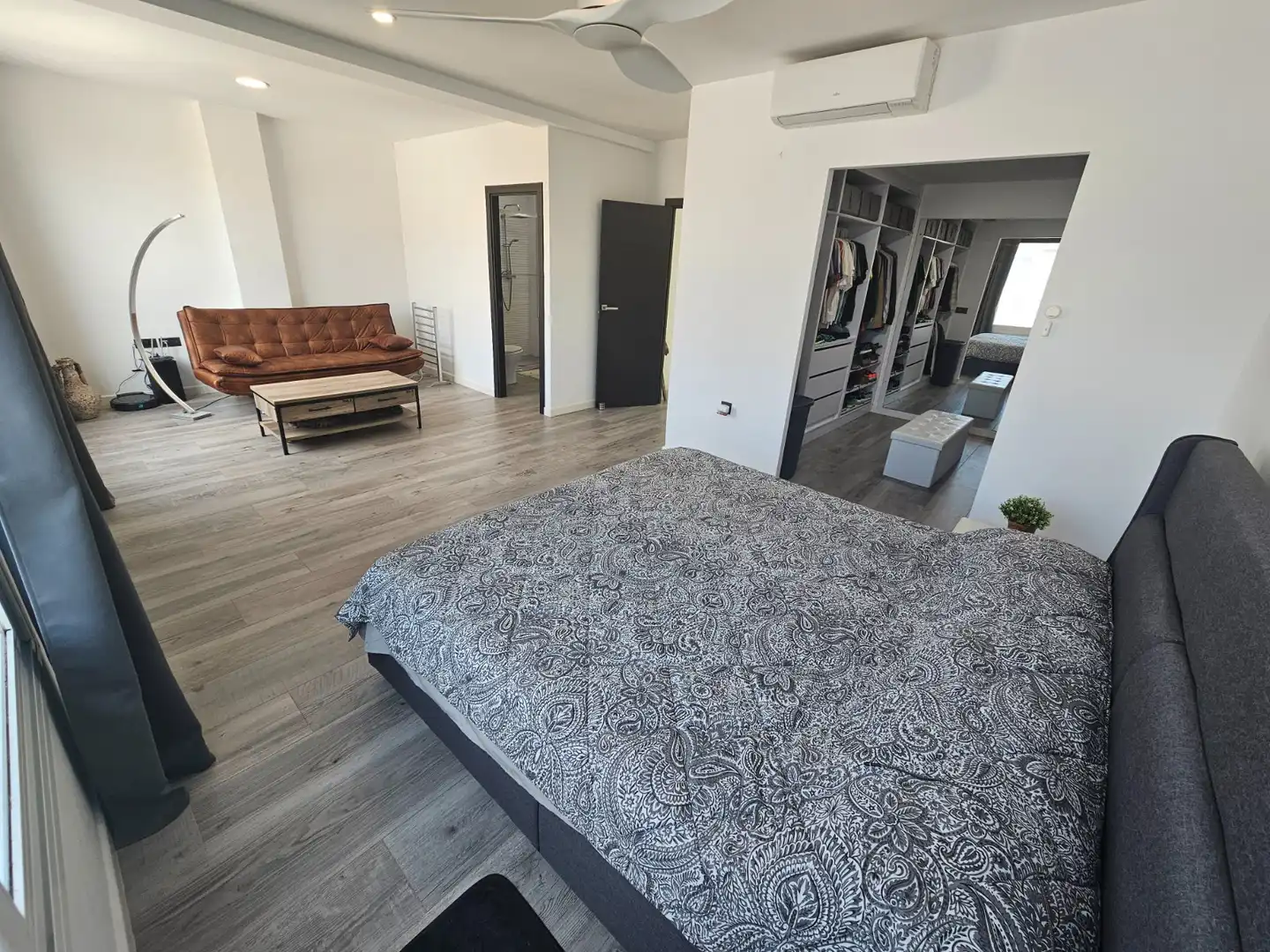 Habitación de Casa o chalet en venta en Dos Hermanas con Aire acondicionado, Calefacción y Jardín privado