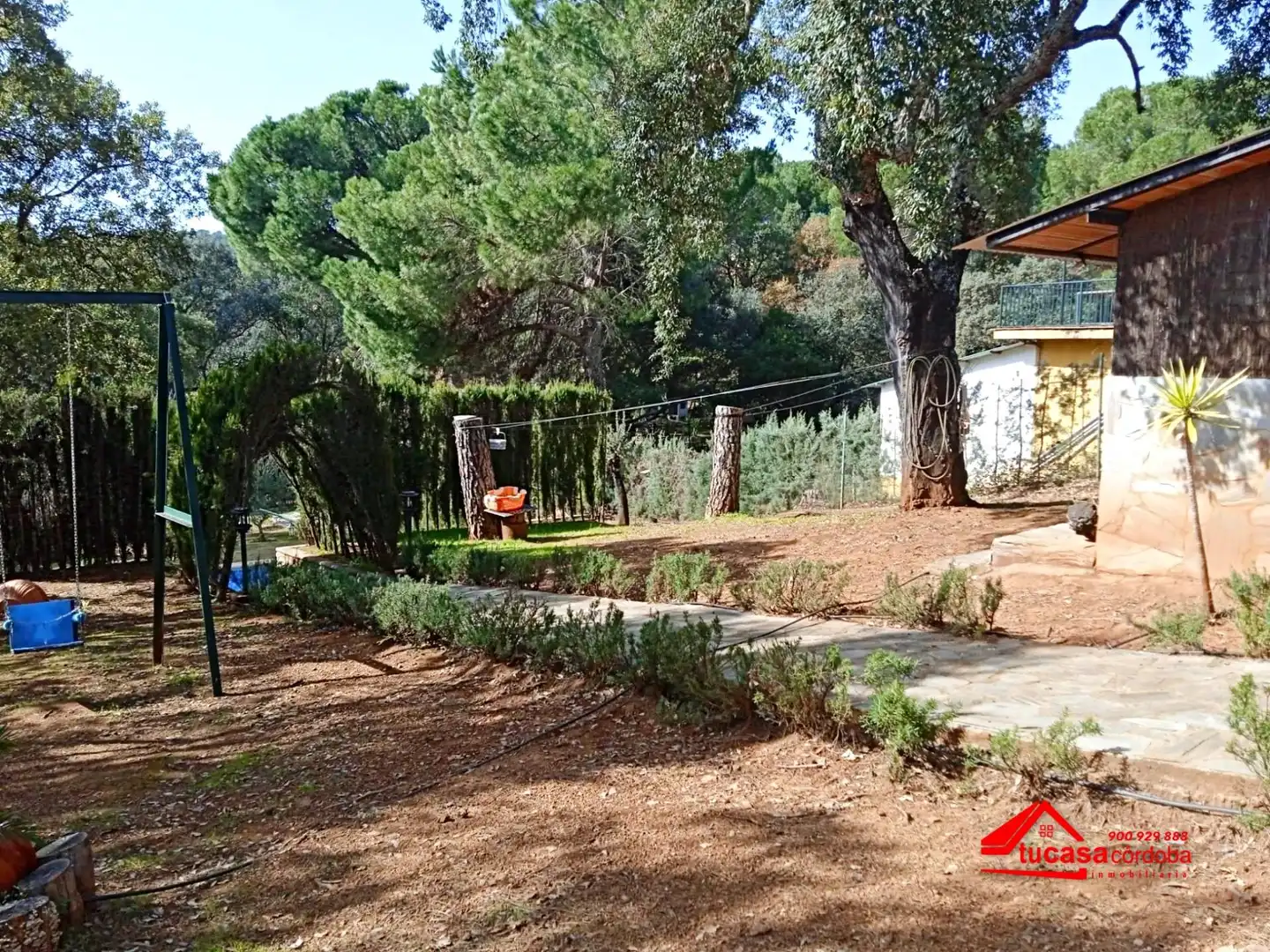 Jardí de Finca rústica en venda en Córdoba amb Aire condicionat, Terrassa i Traster