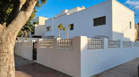 Foto 3 de Casa o chalet en venta en Avenida de Juan XXIII, Ciudad Jardín - Tagarete - El Zapillo,  Almería Capital
