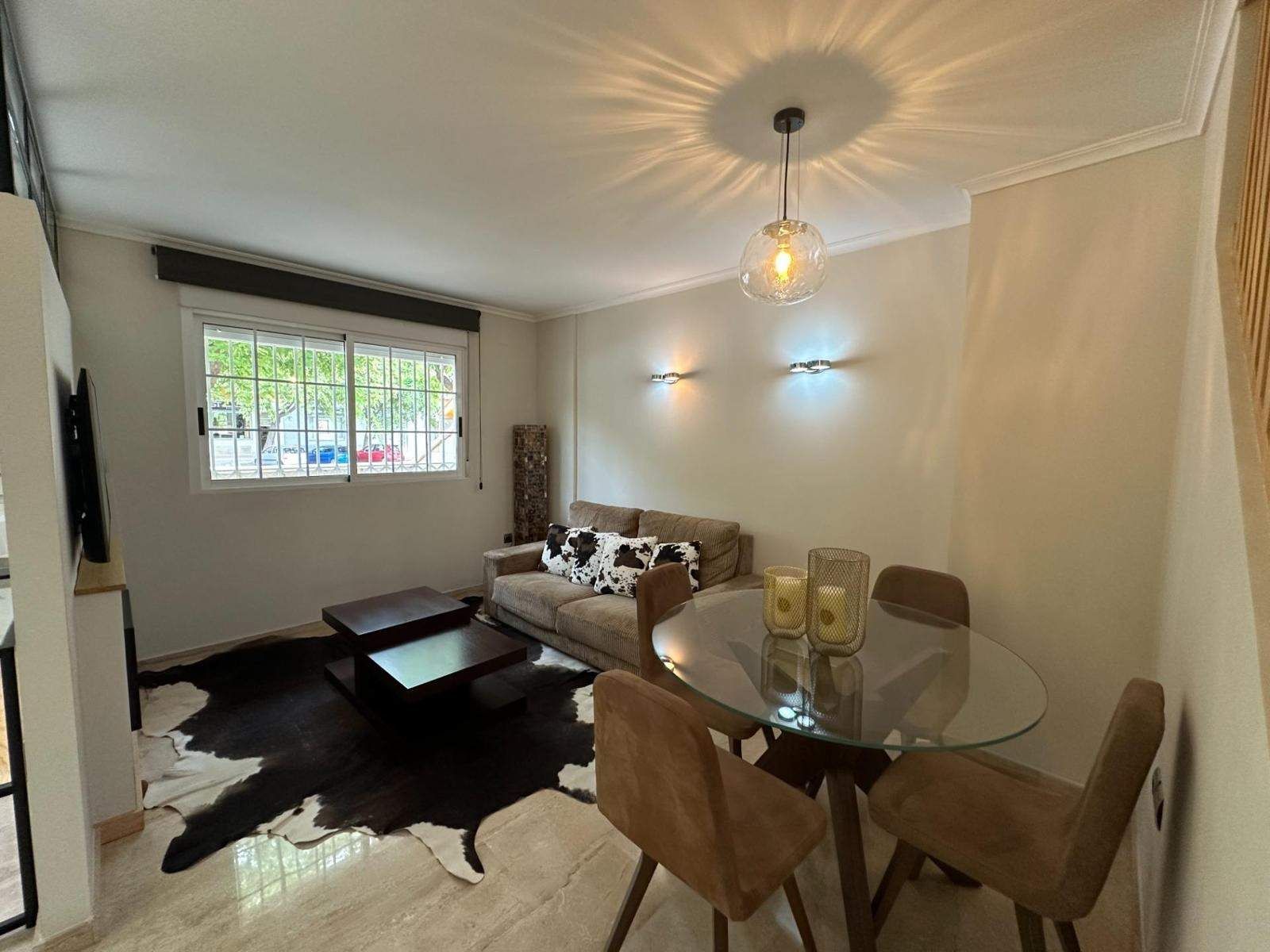 Living room of Single-family semi-detached for rent in Elche / Elx