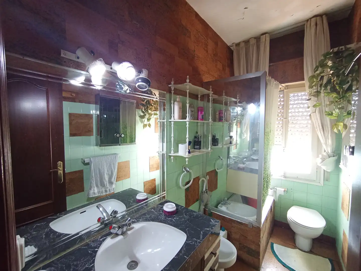 Baño de Piso en venta en  Logroño con Calefacción, Trastero y Amueblado