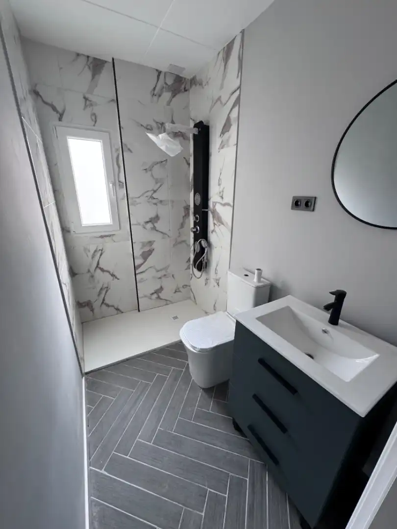 Flat for sale in Calle Menéndez Pelayo, El Carril - Paseo de Chapi
