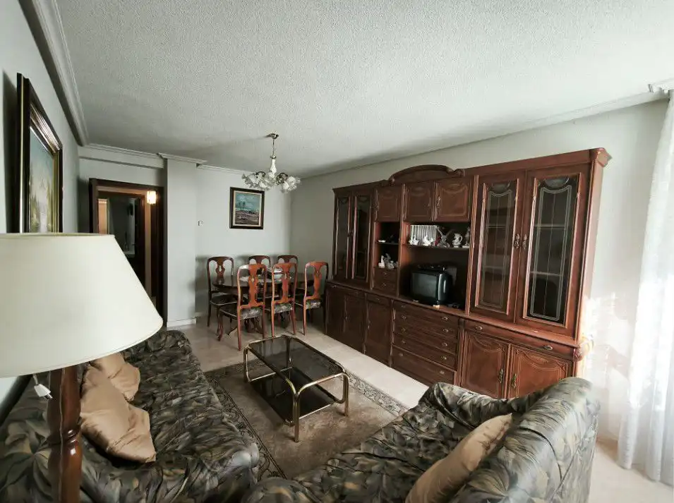 Sala de estar de Piso en venta en Salamanca con Calefacción, Terraza y Trastero