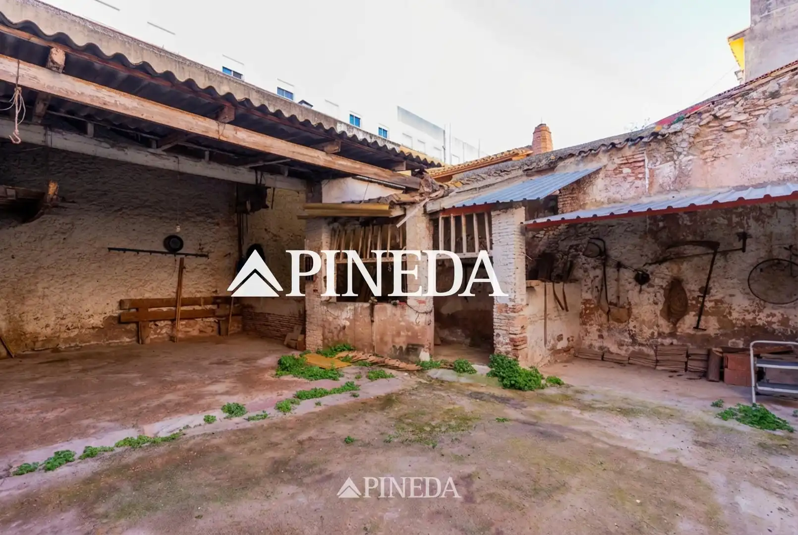 Casa rústica con terraza en venta en Avenida PAIS VALENCIA, imagen 15