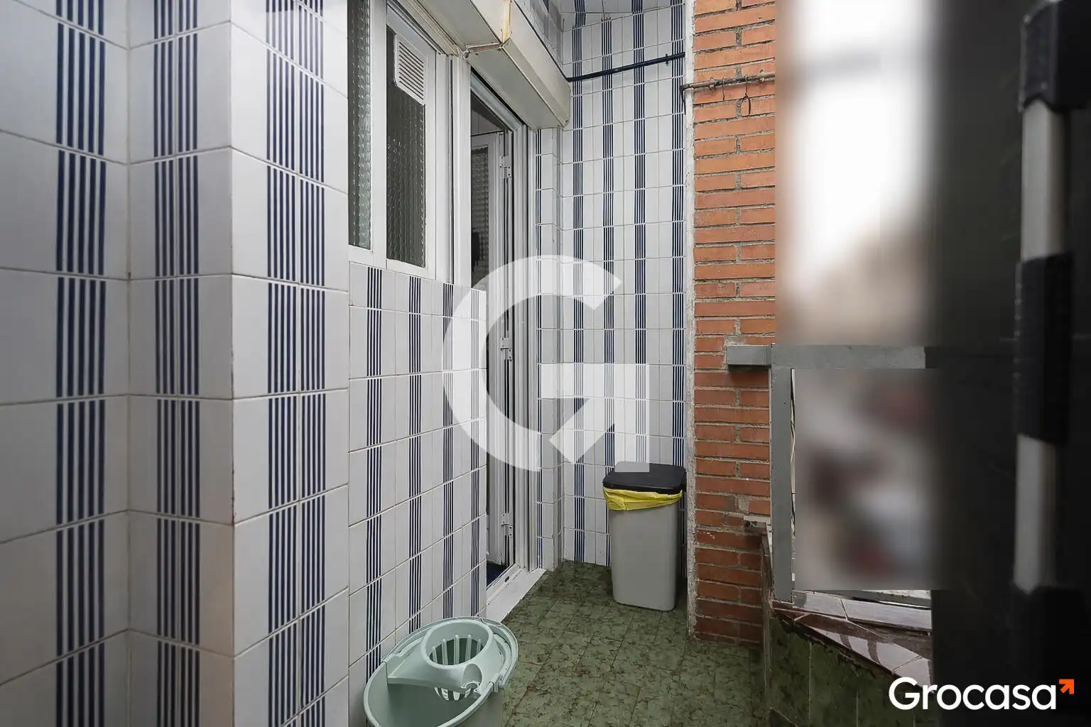Terrassa de Pis en venda en Sant Boi de Llobregat amb Forn i Balcó