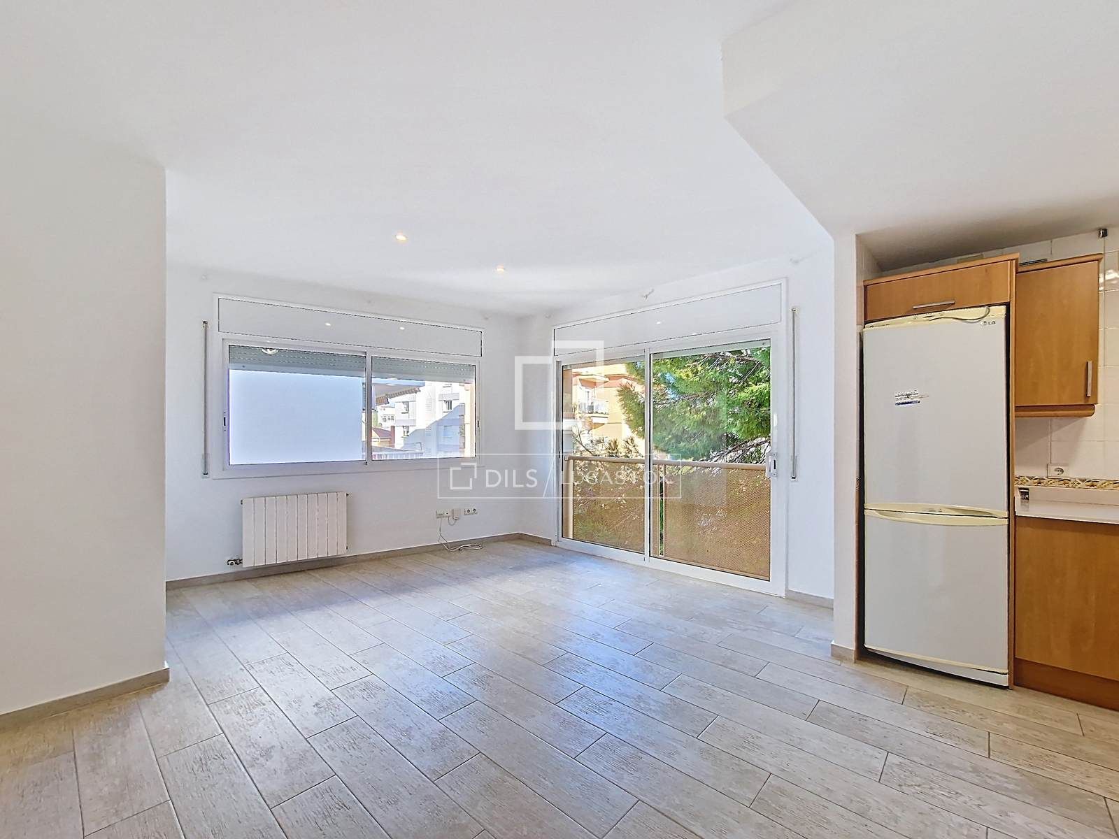 Vista exterior de Pis en venda en Vilanova i la Geltrú amb Aire condicionat, Calefacció i Terrassa