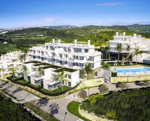 Vista exterior de Apartament de lloguer en Estepona amb Aire condicionat, Terrassa i Piscina