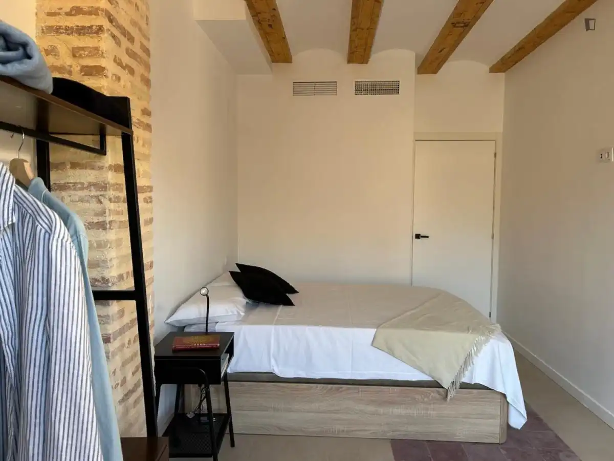 Apartament amb ascensor de lloguer a Ciutat Vella, imagen 2