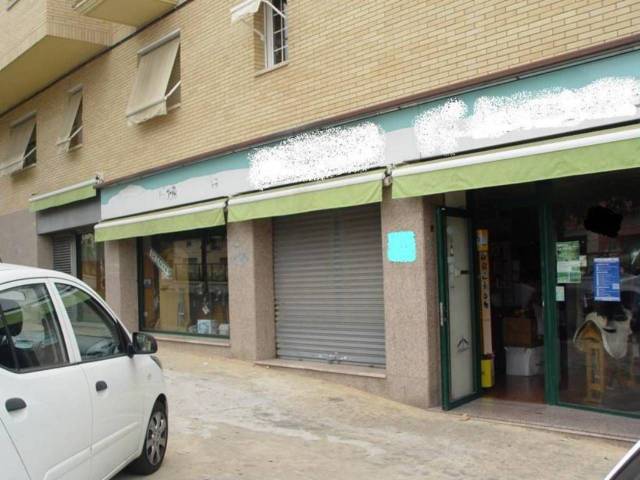 Local comercial en Venta en N/A en Zona Esportiva
