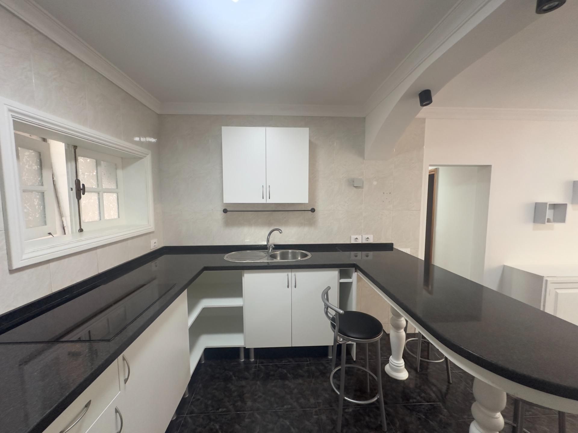 Kitchen of Flat for sale in Las Palmas de Gran Canaria