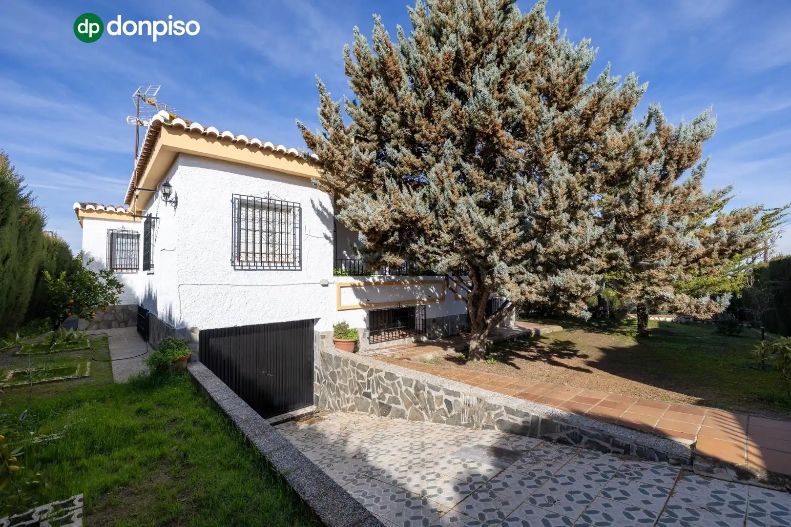 Villa mit Pool zum Verkauf in Calle Lindaraja, imagen 59