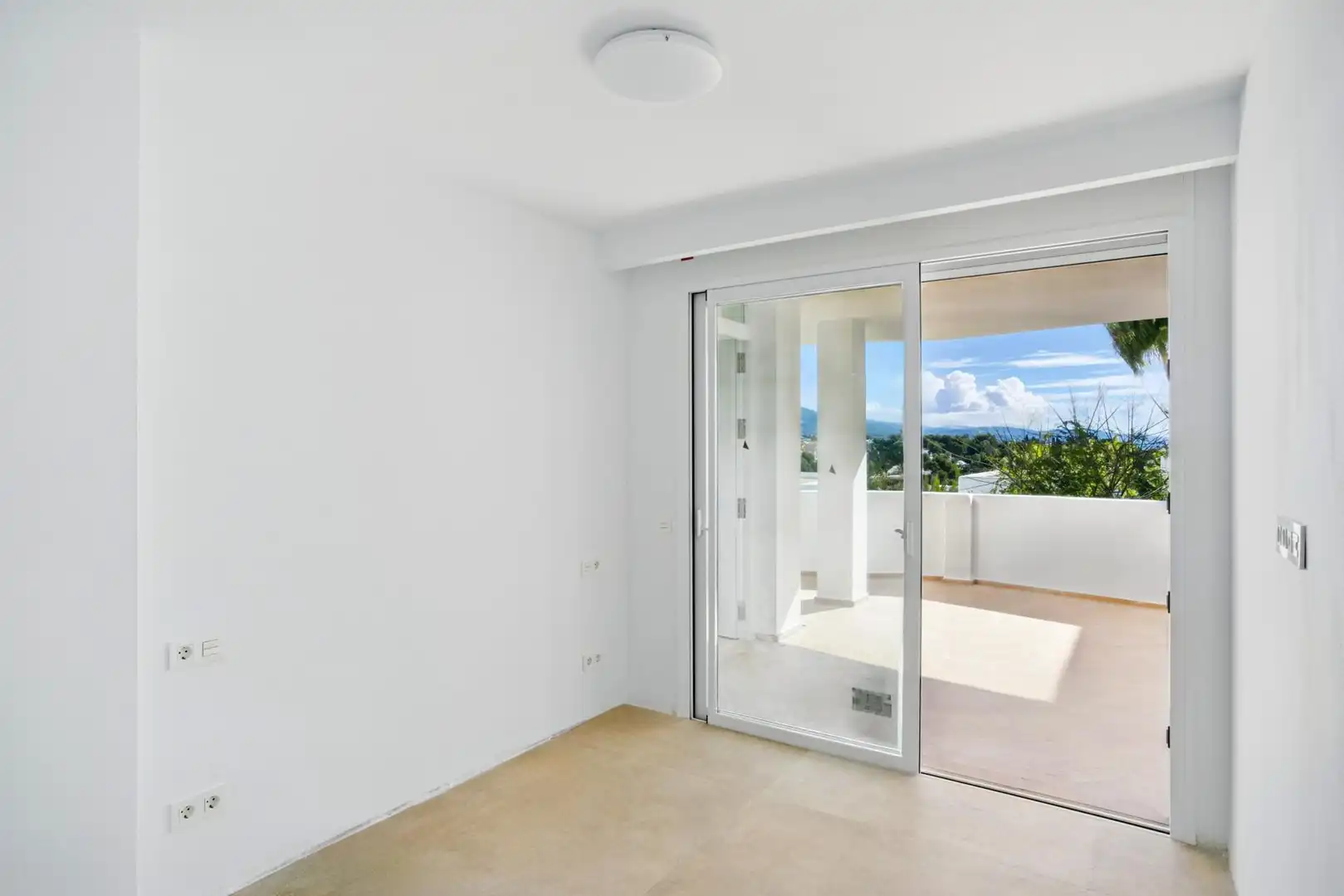Apartment mit Pool zum Verkauf in Nueva Andalucía, imagen 14