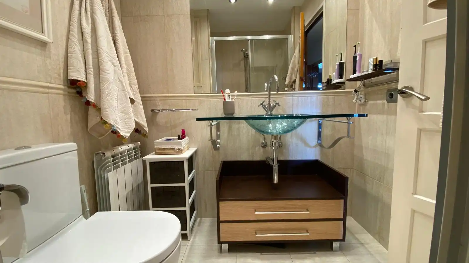 Bathroom of Flat for sale in Berga  with Heating, Terrace and Furnished