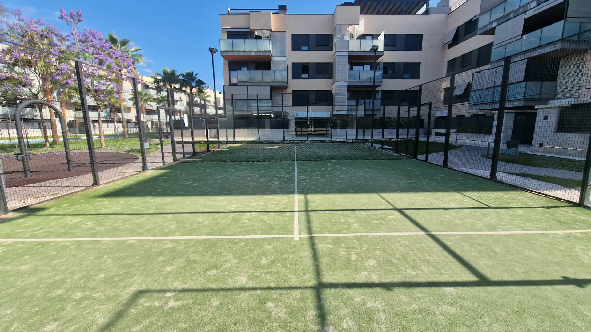 Terrasse von Dachboden zum Verkauf in San Juan de Aznalfarache mit Klimaanlage, Abstellraum und Gemeinschaftspool