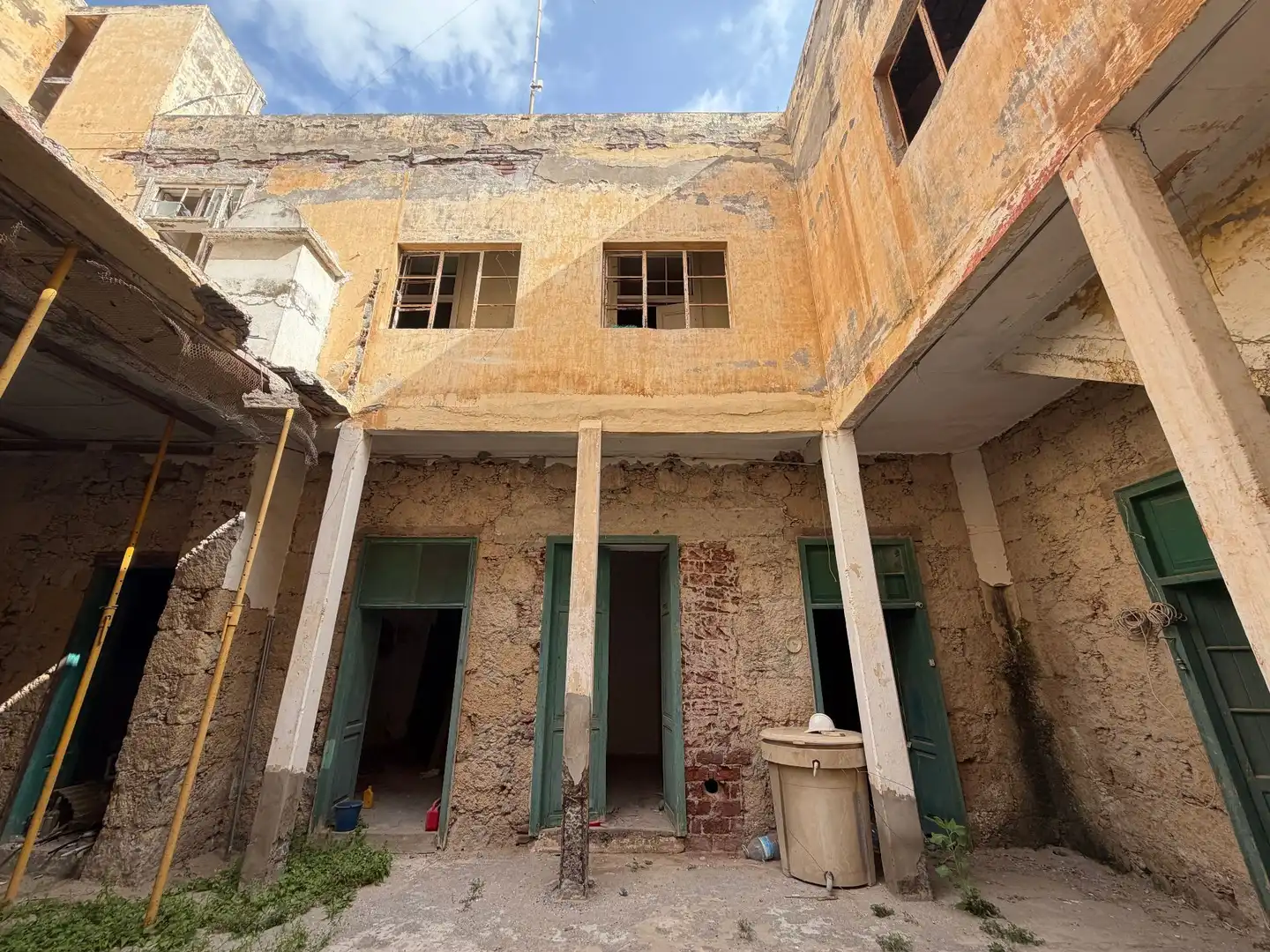 Vista exterior de Casa adosada en venda en Telde