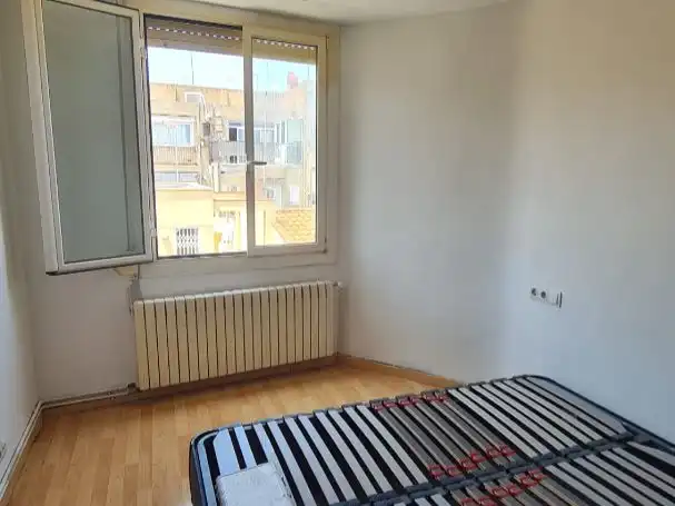 Flat for sale in Carrer de Besalú, 8, El Camp de l'Arpa del Clot