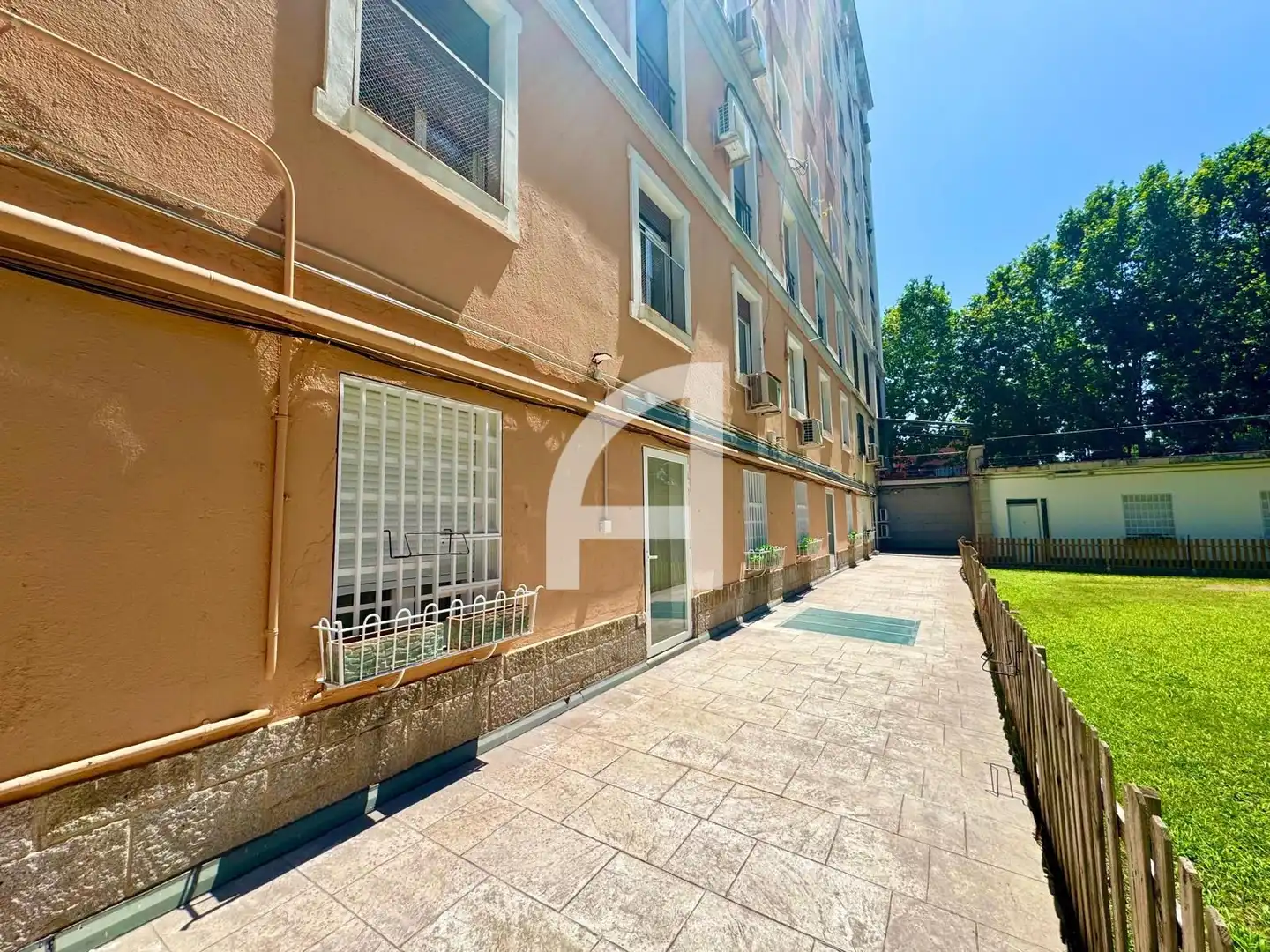 Exterior view of Flat for rent in Madrid  with Air Conditioner, Heating and Furnished