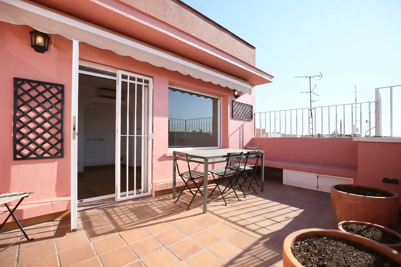Attic for rent in Calle de Sánchez Pacheco, 37, Ciudad Jardín