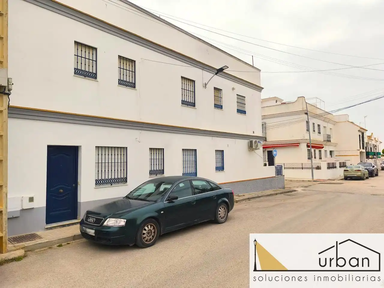 Vista exterior de Casa adosada en venta en Chipiona