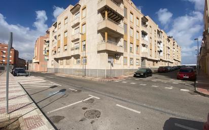 Vista exterior de Planta baixa en venda en Roquetas de Mar amb Terrassa