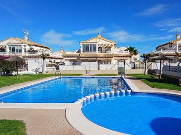 Casa a schiera con piscina in vendita a Orihuela Costa