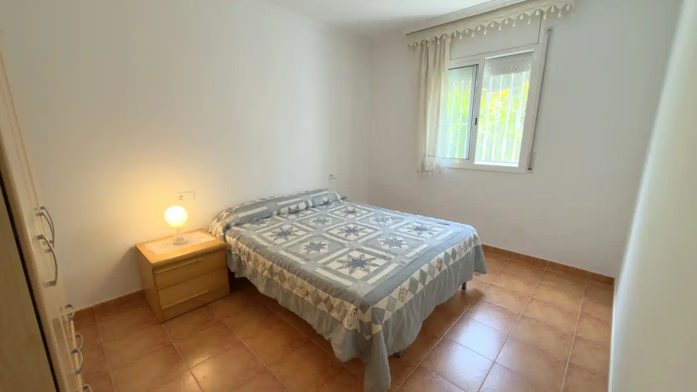 Dormitori de Casa o xalet en venda en El Vendrell amb Jardí privat, Terrassa i Alarma