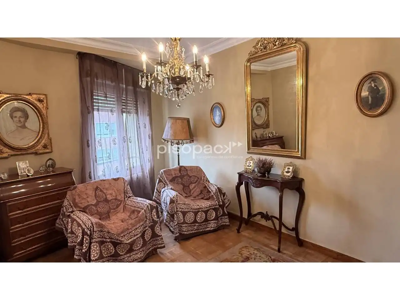 Living room of Flat for sale in  Pamplona / Iruña  with Heating, Parquet flooring and Storage room