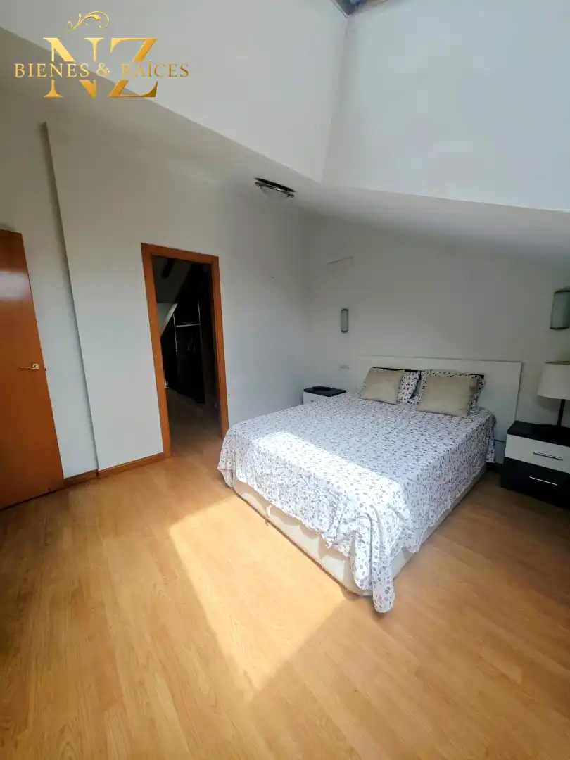 Habitación de Dúplex en venta en Numancia de la Sagra con Calefacción, Trastero y Horno