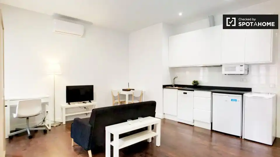 Wohnung zur Miete in Tetuán, imagen 8