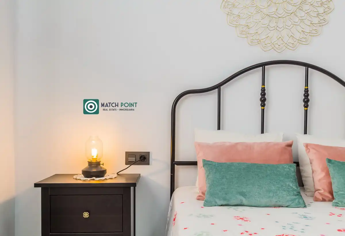 Habitación de Casa adosada en venta en Almuñécar con Amueblado