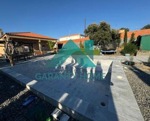 Terrassa de Casa o xalet de lloguer en Cáceres Capital amb Jardí privat, Traster i Piscina