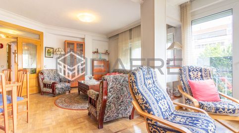 Foto 2 de Piso en venta en Avenida del Mediterráneo, Niño Jesús, Madrid Capital