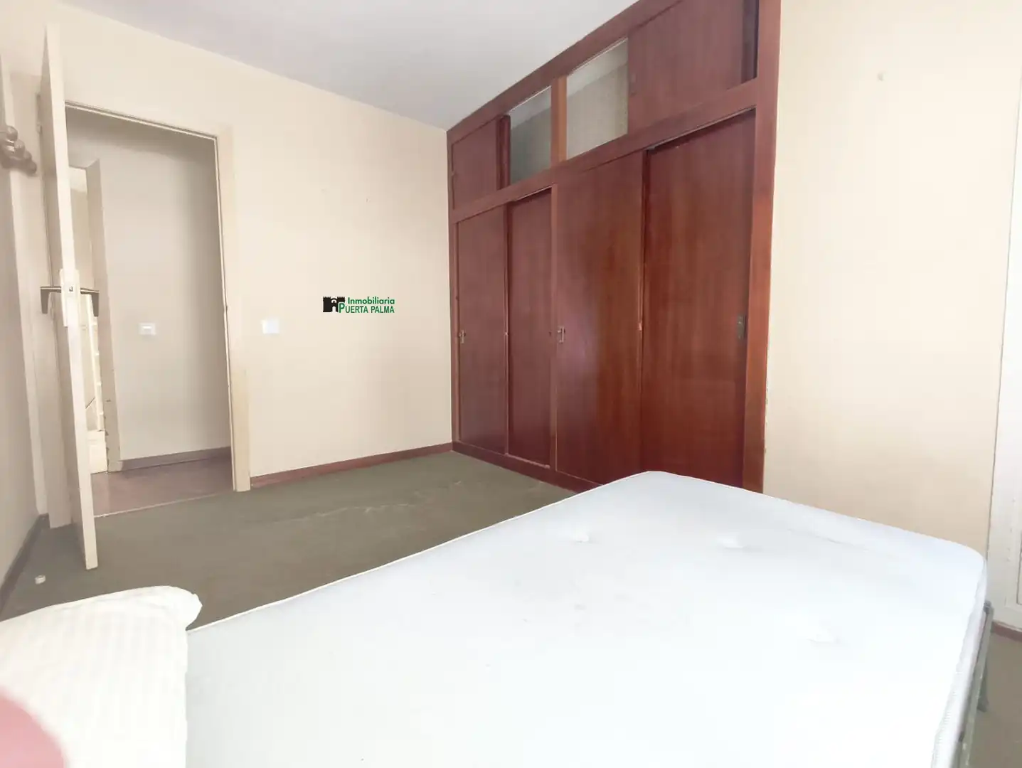 Habitación de Piso en venta en Badajoz con Calefacción y Parquet