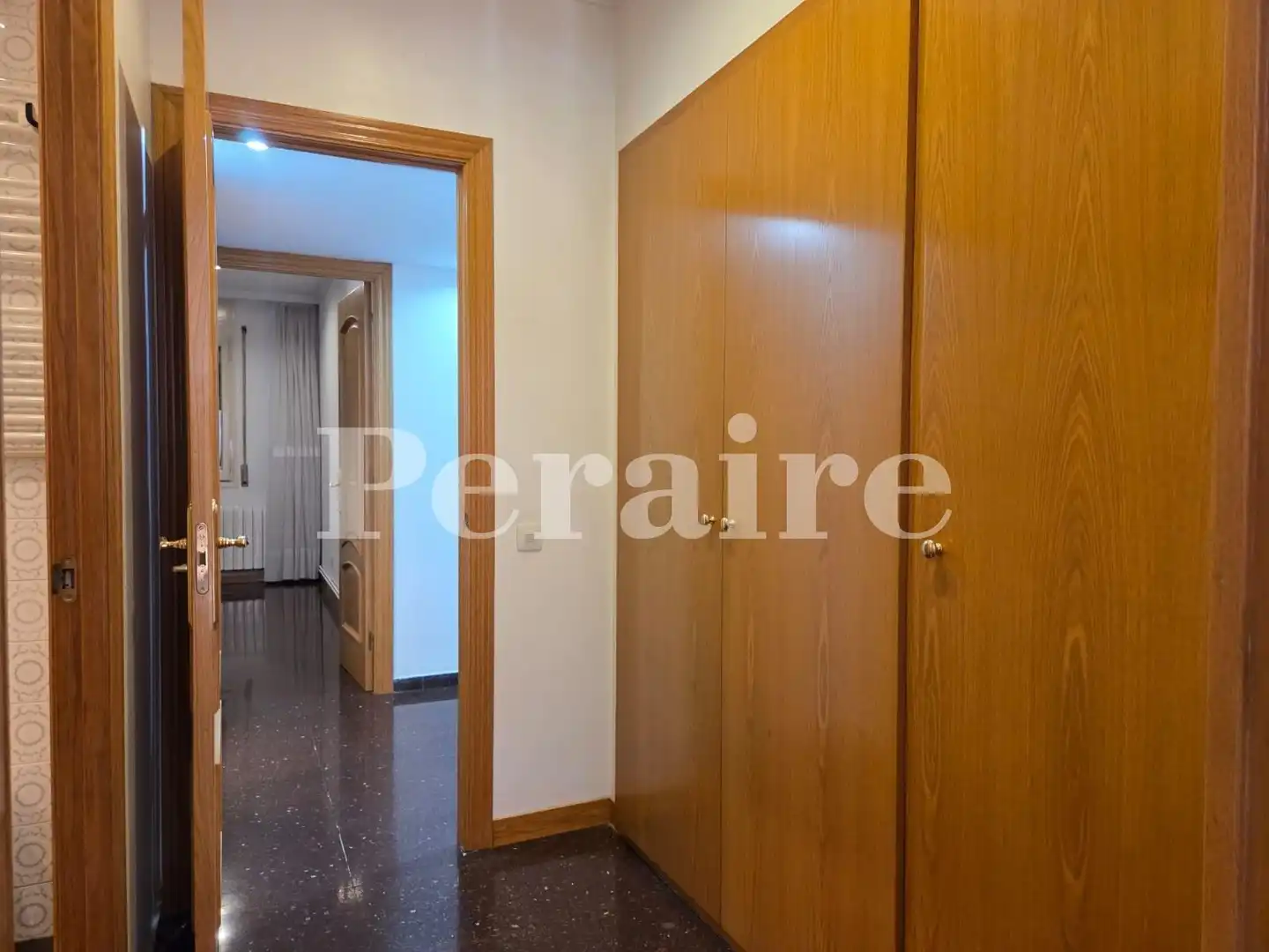 Piso de alquiler en TRAVESSERA DE DALT, 56, La Salut